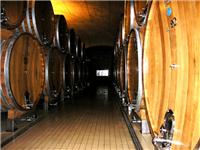 Glf, Wine & Castle - price